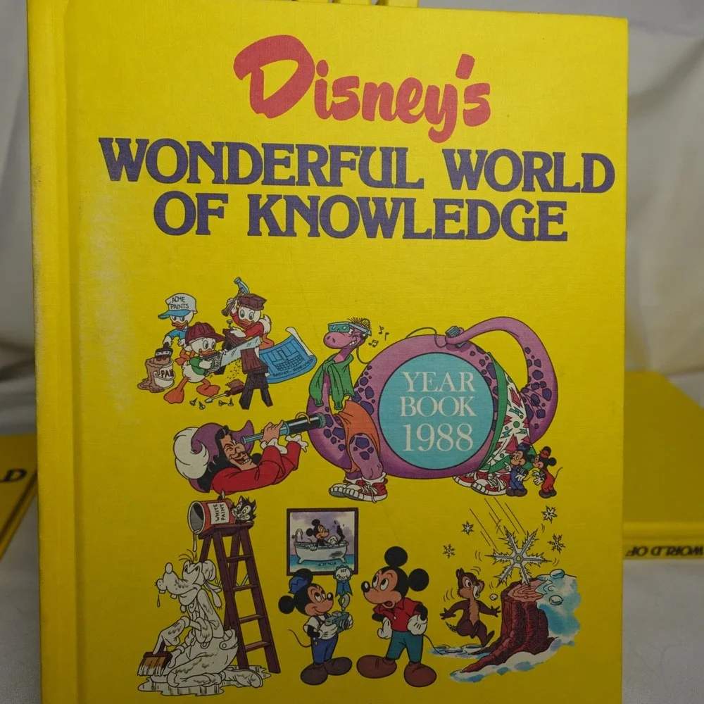 Disney's Wonderful World of Knowledge Complete 1-25 + 1987-1992 Yearbooks